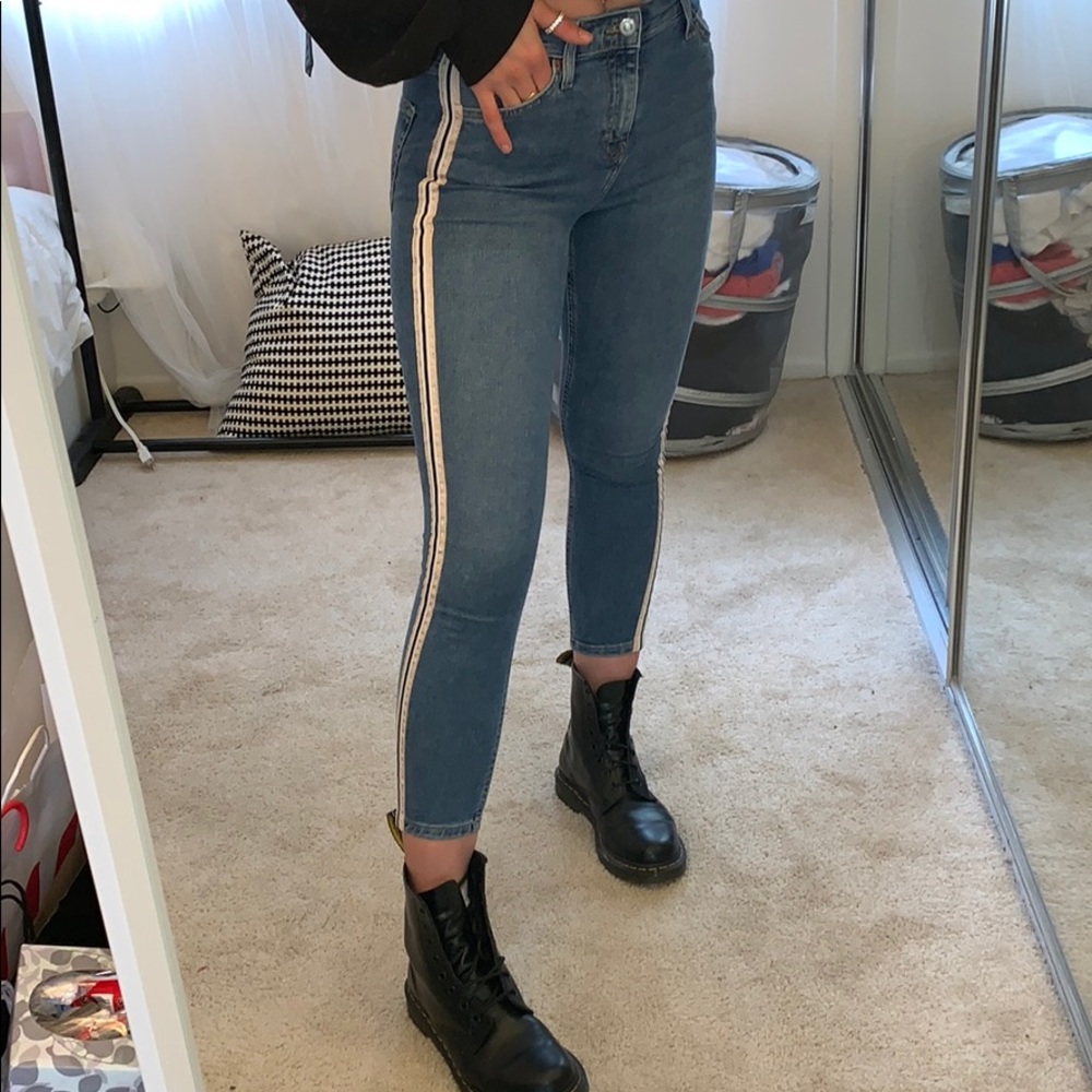 Top Shop-Jamie cropped jeans with track stripe